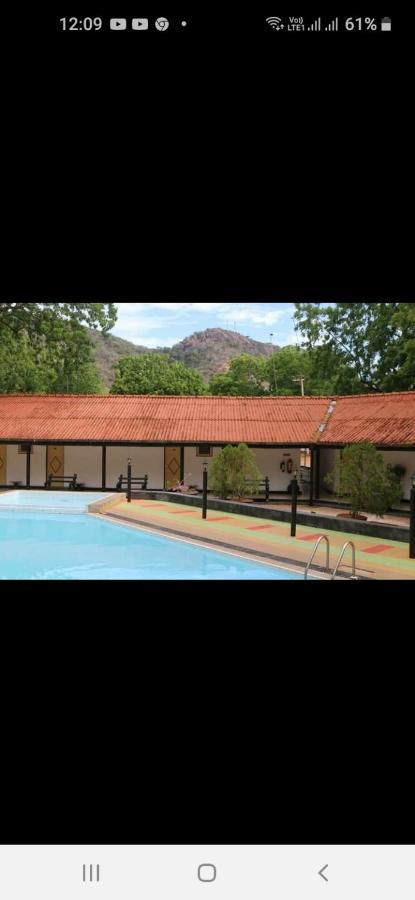 Jayasinghe Holiday Resort Kataragama Dış mekan fotoğraf