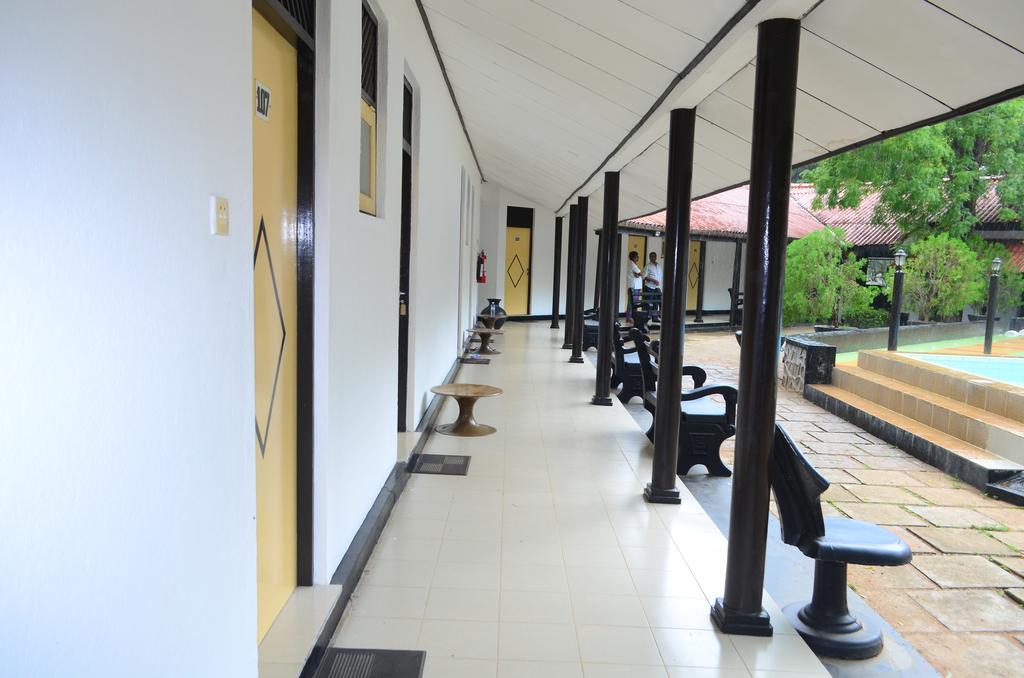 Jayasinghe Holiday Resort Kataragama Dış mekan fotoğraf